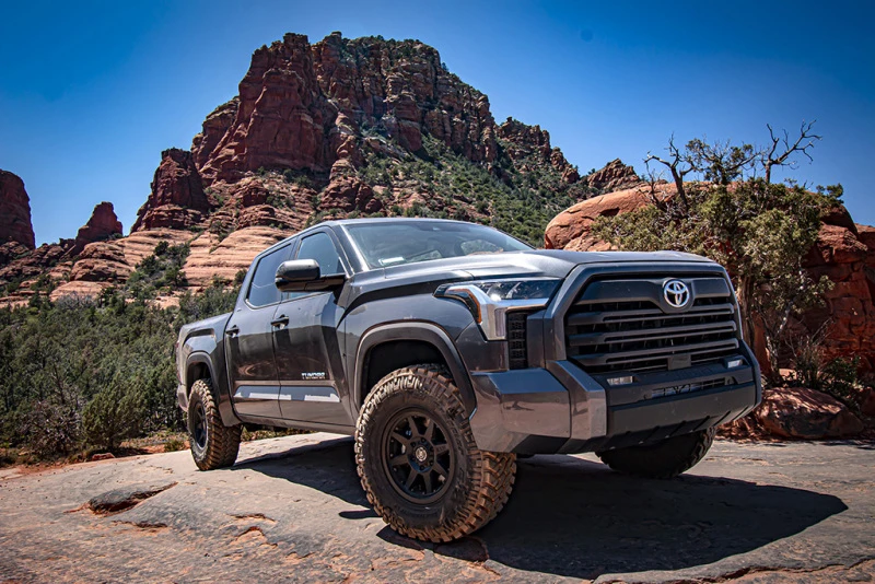 ICON 22+ Toyota Tundra 2,5 EXP Vordere Coilover-Federung