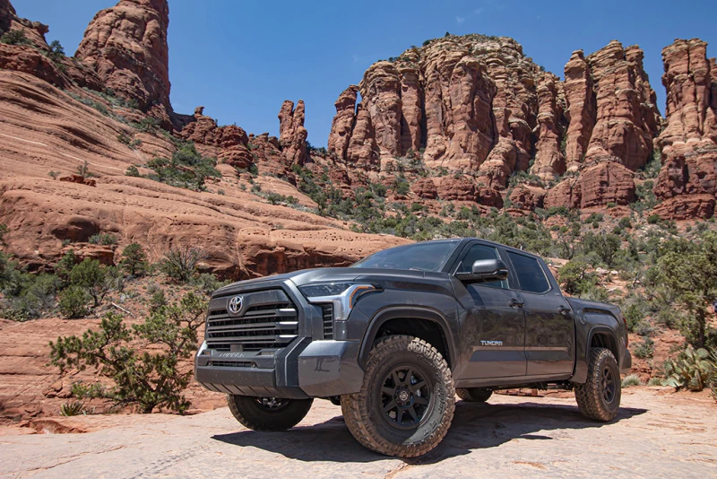 ICON 22+ Toyota Tundra 2,5 EXP Vordere Coilover-Federung