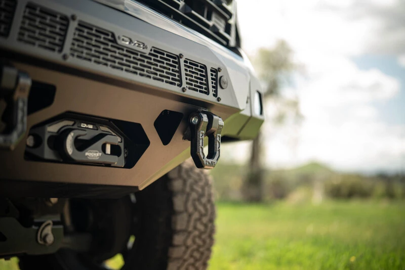 DV8 Offroad Frontstoßstange mit Seilwinde für 2022+ Chevrolet Silverado 1500
