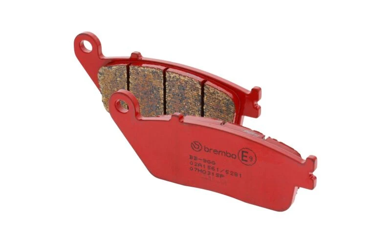 Brembo OE Bremsbelag hinten für 08-11 Honda DN-01 680cc