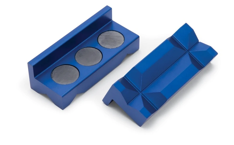Russell Performance Blau ElOXiertes Billet-Aluminium-Schraubstockbacken