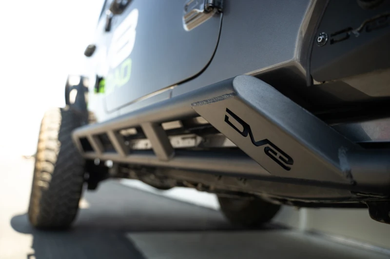 dv8-offroad_SRJL-07-67931cf3296e0