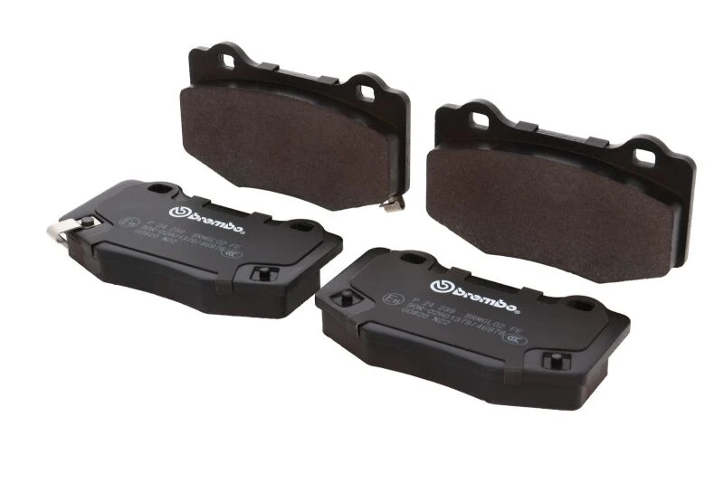 Brembo OE Hinterer Bremsbelag für 2015–2022 Ford Mustang