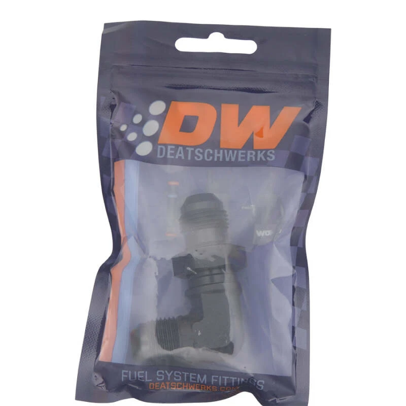 DeatschWerks 8AN Männliche Flare auf 8AN Männliche Flare Bulkhead-Adapter 90-Grad - eloxiertes Mattschwarz
