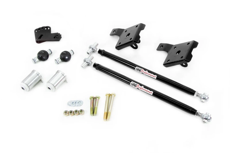 UMI Performance 70-81 GM F-Body Blattfeder-Zugstangen