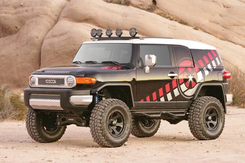 Fabtech 06-09 Toyota FJ 4WD 6 Zoll Perf Sys mit Dlss 2,5C/Os & Rr Dlss