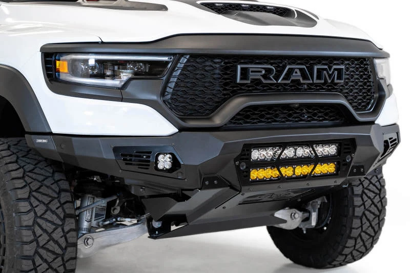 Addictive Desert Designs Bomber Frontstoßstange für 2021–2022 Dodge RAM 1500 TRX
