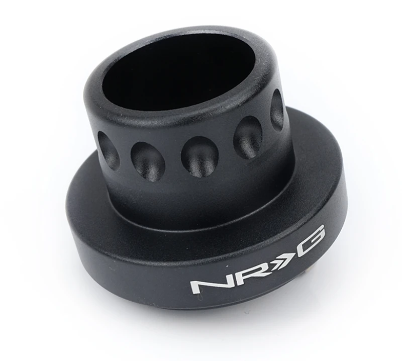 NRG Race Short Hub für Mitsubishi / Subaru