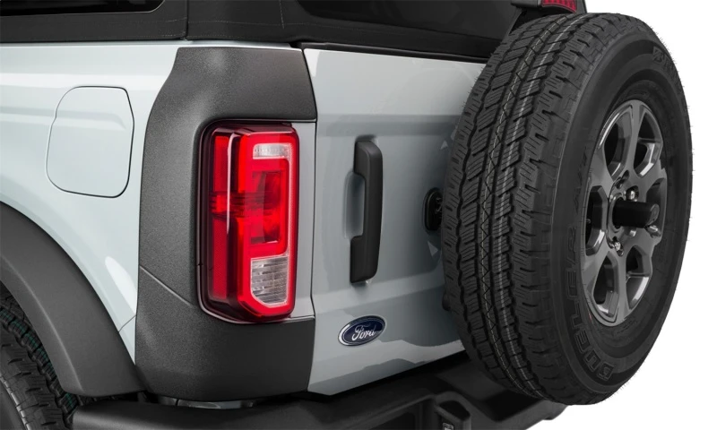 Bushwacker 21-22 Ford Bronco (2/4 Tür) Trail Armor Heck-Ecke (2-teilig hinten) - Tex. Schwarz