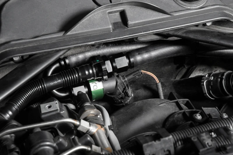 Radium BMW 135I/335I/535I N54 Catch Can Kit Fluid Lock