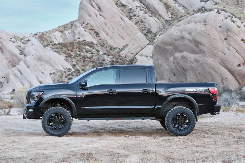 Fabtech 14-18 Nissan Titan 4WD 6in Basic System - Komponentenbox 1