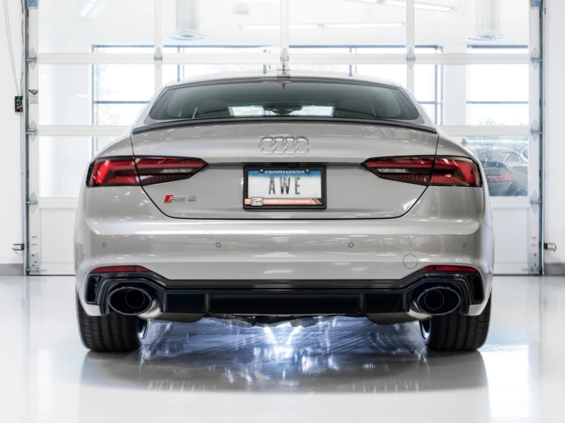 AWE Tuning Audi B9 RS5 Touring Edition Auspuff - mit Diamond Black RS-Endrohren