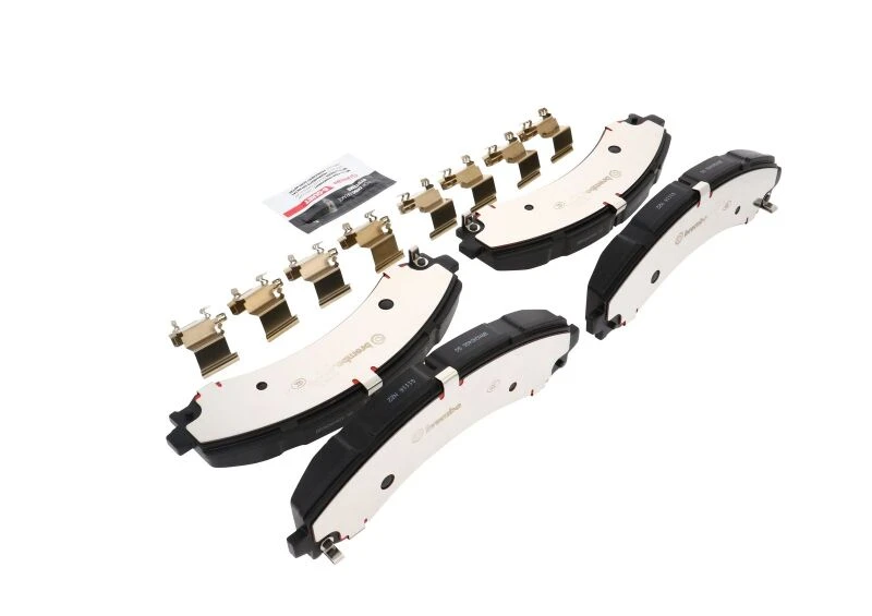 Brembo OE Ceramic Bremsbeläge für 2019–2021 RAM 3500