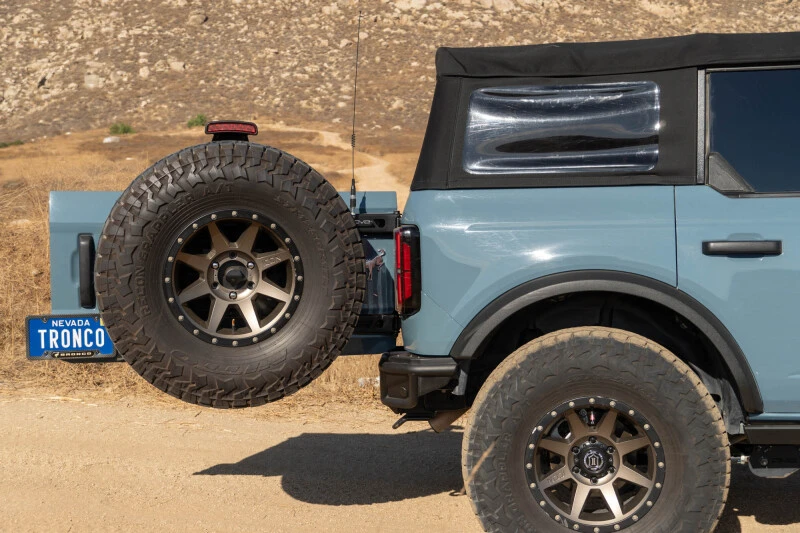 DV8 Offroad Ersatzreifenhalter für 2021–2024 Ford Bronco