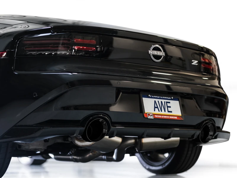 AWE 2023 Nissan Z RZ34 RWD Track Edition Catback Auspuffsystem mit Diamant-Schwarz-Tips