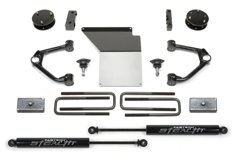 Fabtech 07-18 GM K1500 mit OE Forged UCA 3,5-Zoll-Budget-UCA-System mit hinteren Stealth-Stoßdämpfern
