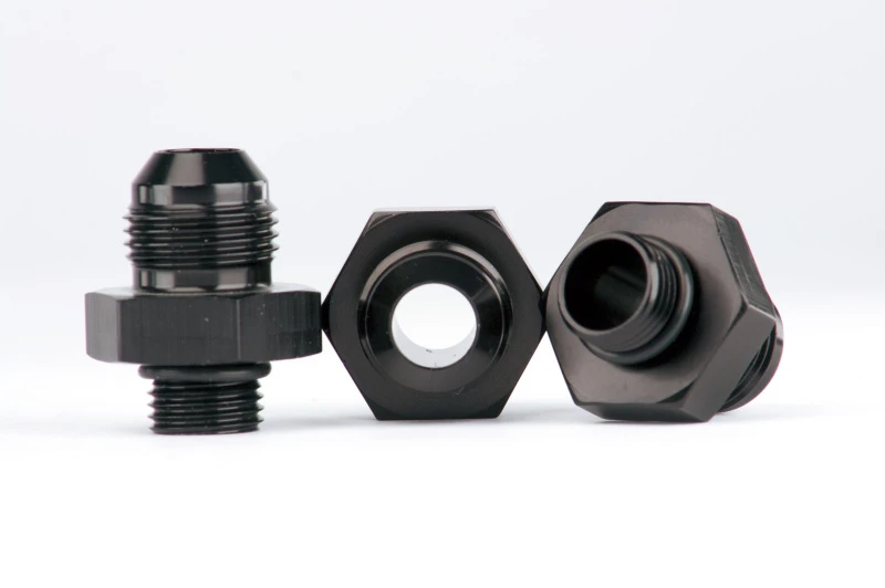 Aeromotive EFI-Reg. 13109 und Carb.-Reg. 13201 AN -08 Fitting-Kit