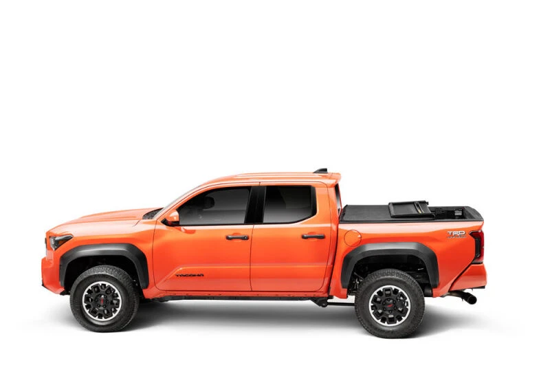 Extang Trifecta E-Series Tri-Fold Tonneau Cover für 2024–2025 Toyota Tacoma