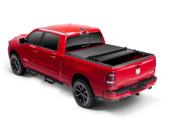 Extang Xceed fest faltbare Tonneau-Abdeckung für 2019–2023 Dodge Ram (New Body Style, 5ft 7in)