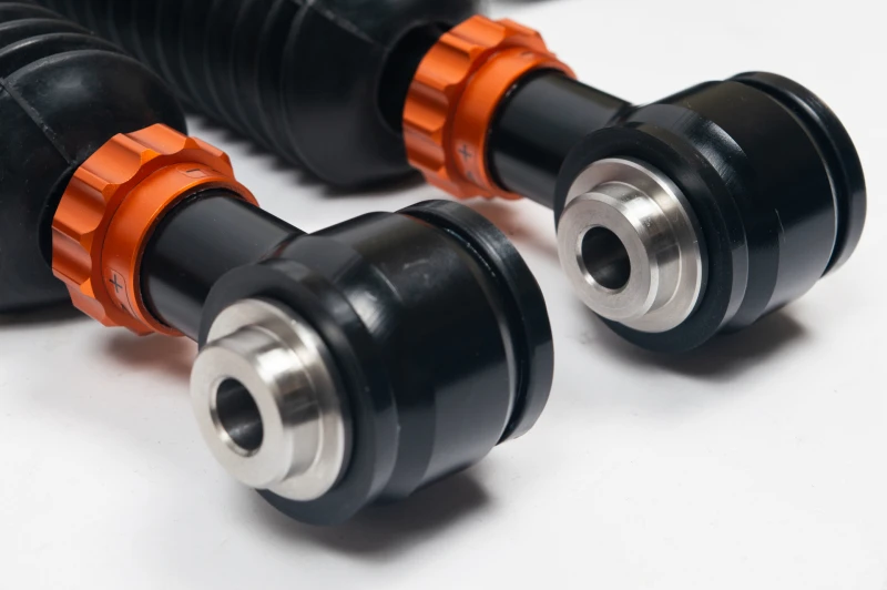 AST 12-15 BMW M3 F80/M4 F82 Pre LCI / 15-18 BMW M3 F80/M4 F82 LCI 5100 Street Series Coilovers