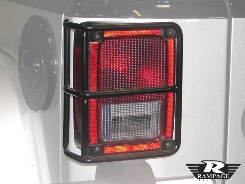 Rampage Rücklichtschutz für 2007–2018 Jeep Wrangler (JK) – Schwarz