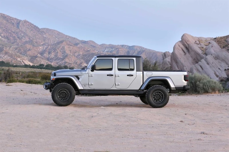 Fabtech 2020 Jeep Gladiator (JT) 4WD 3-Zoll-Sport-II-System - Komponenten-Box