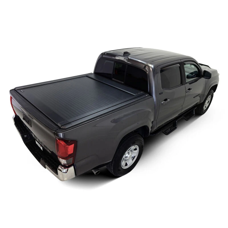 Westin 16-23 Toyota Tacoma 5ft 5in Bed Manual Retractable Tonneau Cover - Black