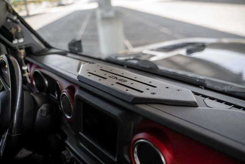 DV8 Offroad Digital Device Dash Mount V2 für 18-23 Jeep Wrangler JL / 20-23 Gladiator JT