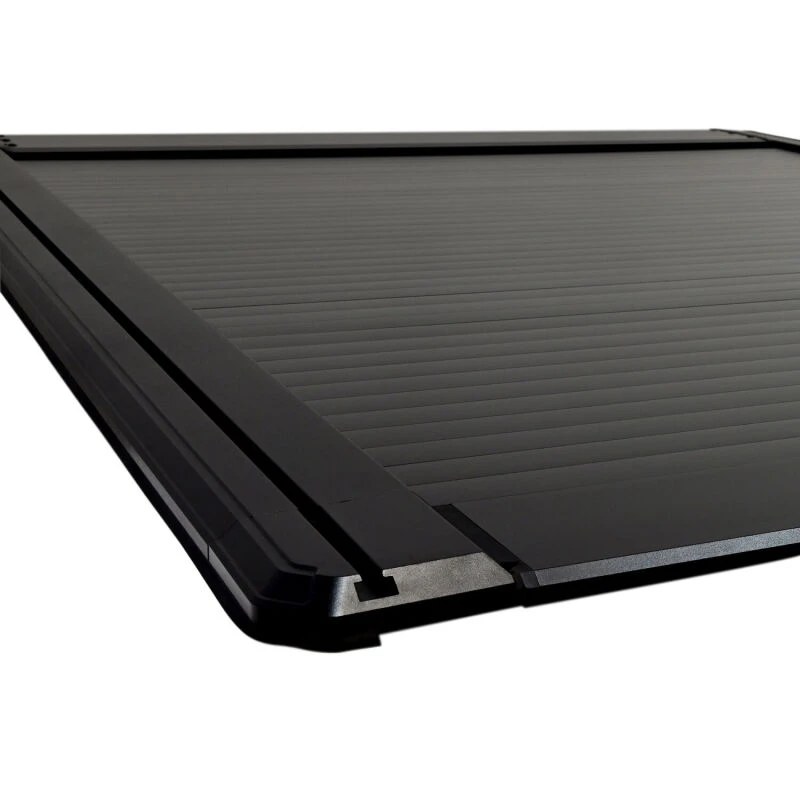 Westin 19-26 GM Silverado/Sierra 2500/3500 6ft 6in Bed Manual Retractable Tonneau Cover - Black