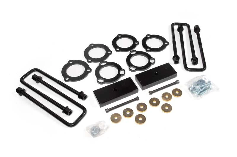 Zone Offroad 06-25 Toyota Hilux 1.5in Front/1in Rear Suspension Lift Kit