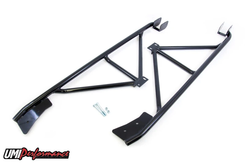 UMI Performance 93-02 GM F-Body 3-Punkt-Subrahmen-Verbinder Cabrio Schweiß