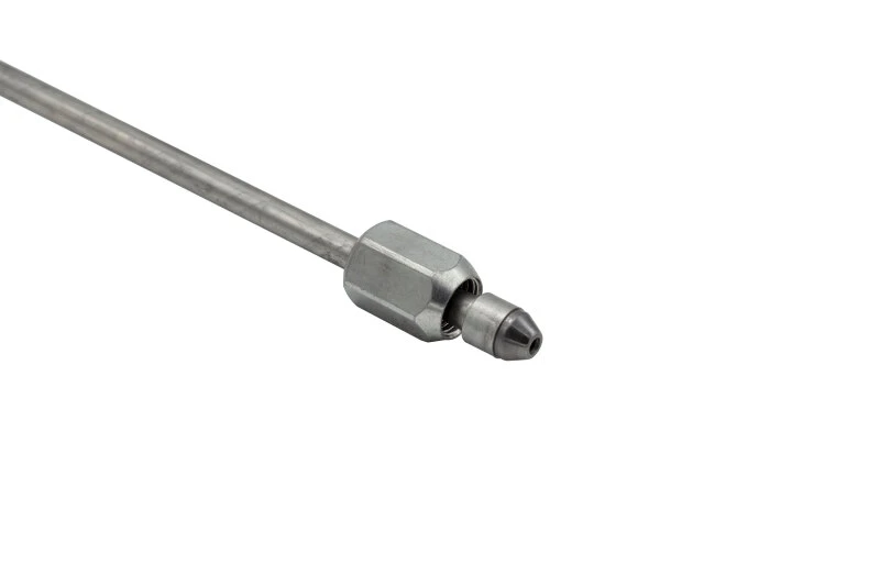 Fleece Performance 30cm Hochdruck-Kraftstoffleitung (8mm x 3,5mm Leitung, M14x1,5 Muttern)