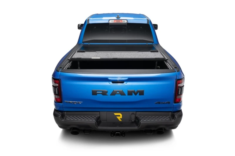 UnderCover Ultra Flex Pritschenabdeckung für 2019–2024 Ram 1500 6,4ft ohne RamBox ohne Multifunktions-Heckklappe