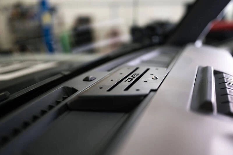 DV8 Offroad Digital Device Dash Mount für 2021–2025 Ford Bronco