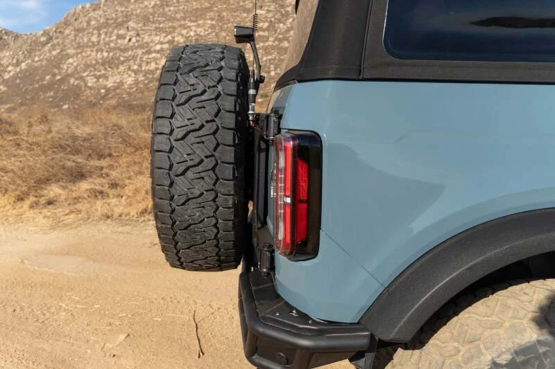 DV8 Offroad Ersatzreifenhalter für 2021–2024 Ford Bronco