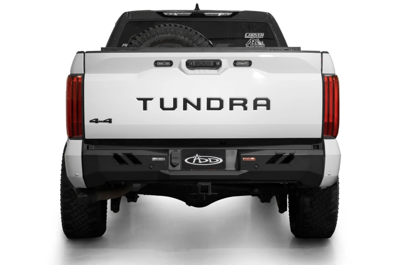 ADD Black Label Rear Bumper für 2022+ Toyota Tundra – Hammer Black mit Satin Black Panels
