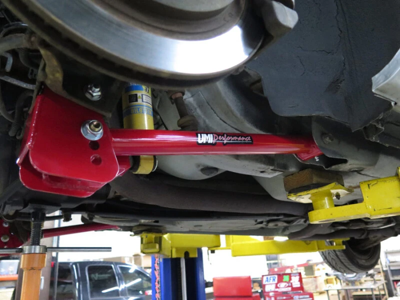 UMI Performance 82-02 GM F-Body Untere Kontrollarm-Verlagerungs-Bracket - Bolt-In