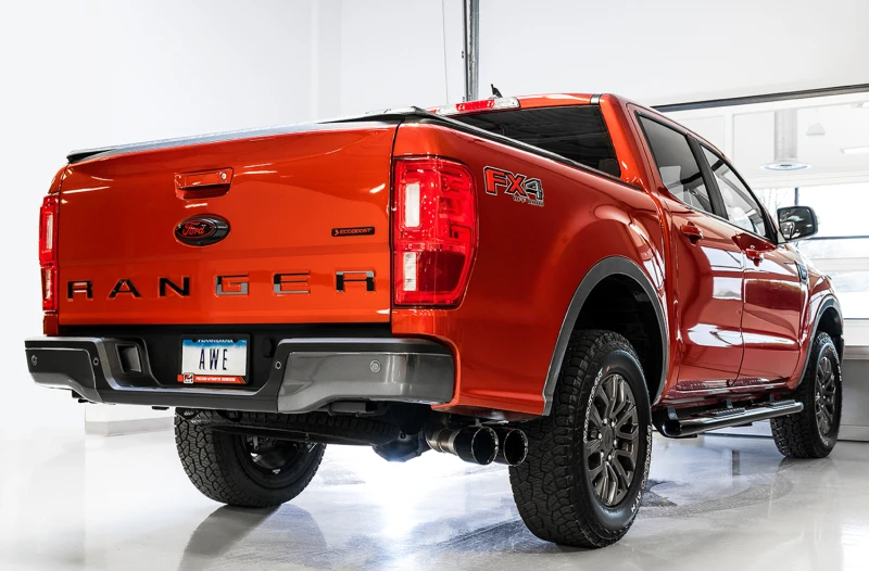 AWE Tuning 2019+ Ford Ranger 0FG Leistungs-Abgasanlage mit Diamant-Schwarz-Tips & Rock Guard