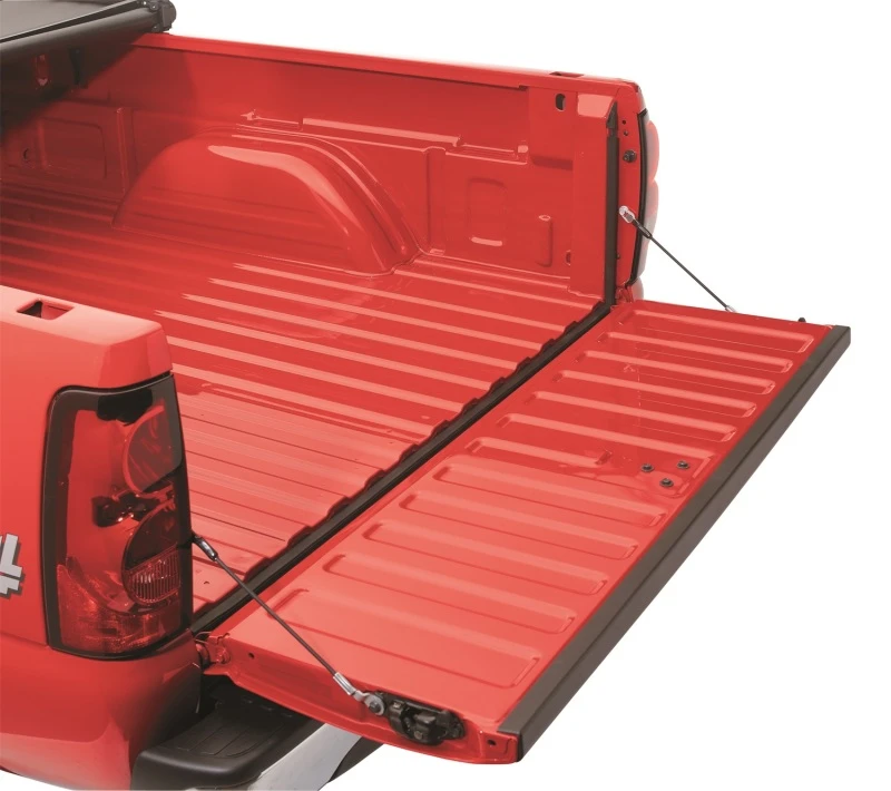 Lund Universal Tailgate Seal - Black