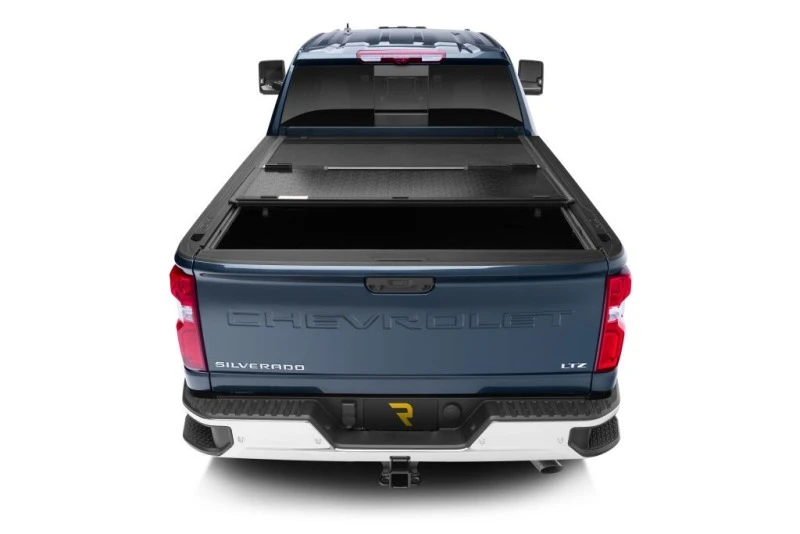 Undercover Armor Flex Pritschenabdeckung für 2020–2025 Chevrolet Silverado 2500/3500 HD & GMC Sierra 2500/3500 HD 8ft. 2in.