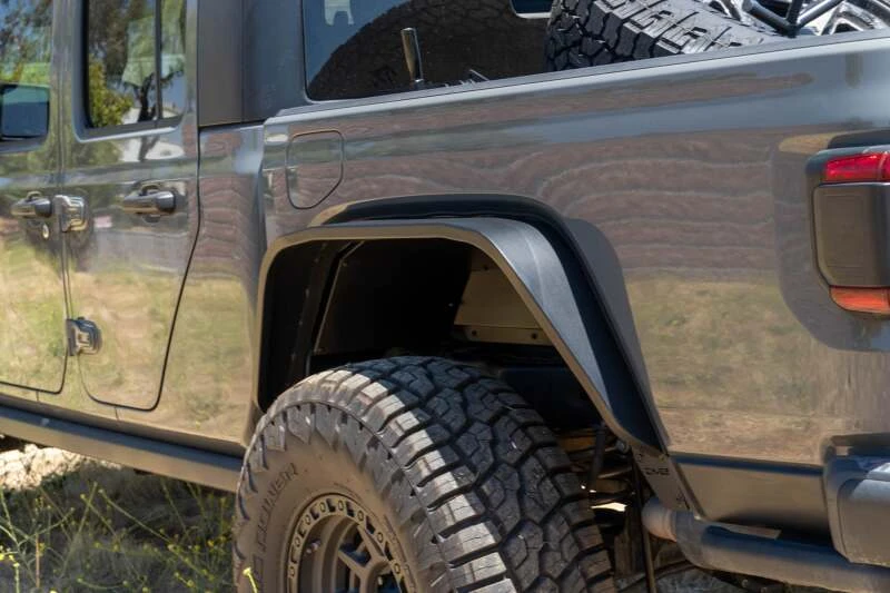 DV8 Offroad Hinterer Radkastenauskleidung für 2020–2024 Jeep Gladiator JT