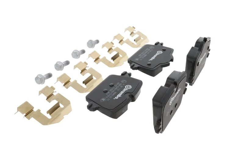 Brembo OE Bremsbeläge für 2022 BMW i4 / 19-22 Z4 / 20-22 Toyota GR Supra