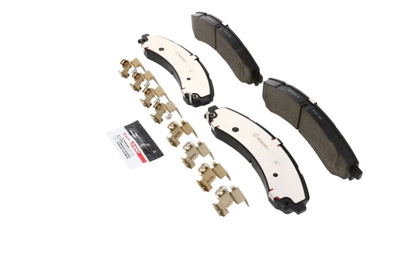 Brembo OE Ceramic Bremsbeläge für 2019–2021 RAM 3500