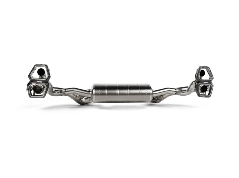 Akrapovic 23-24 BMW XM (G09) TwinPower Turbo V8 Hybrid Slip-On Race Line (Titanium) w/ Carbon Tips