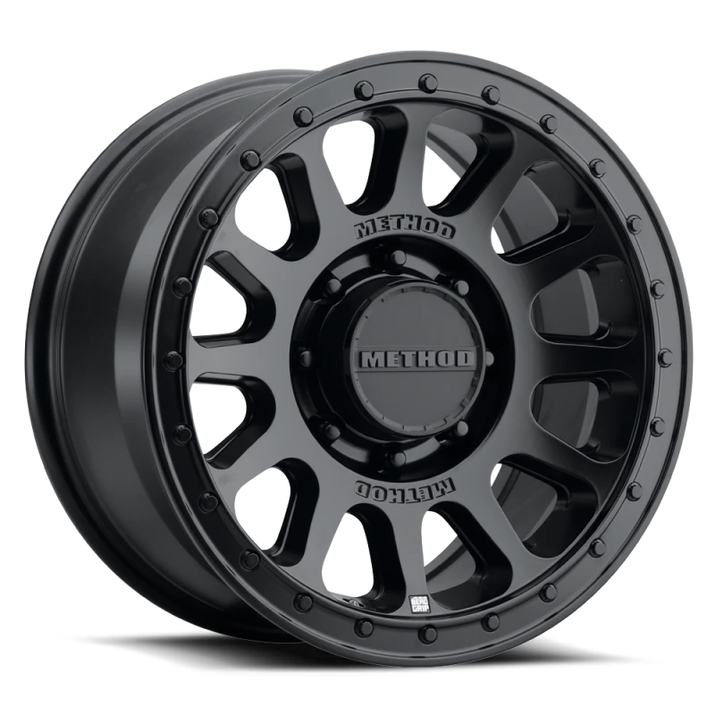 Method MR709 HD Bead Grip 18x 9in / ET12 / 8x6.5 BP / 121.3mm Bore - Black Wheel