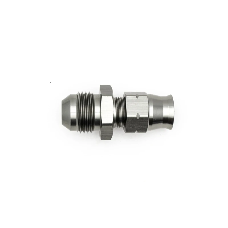 DeatschWerks 8AN ORB-Männlich auf 16 x 1,5 metrisch männlich (inkl. O-Ring und Crush-Washer)