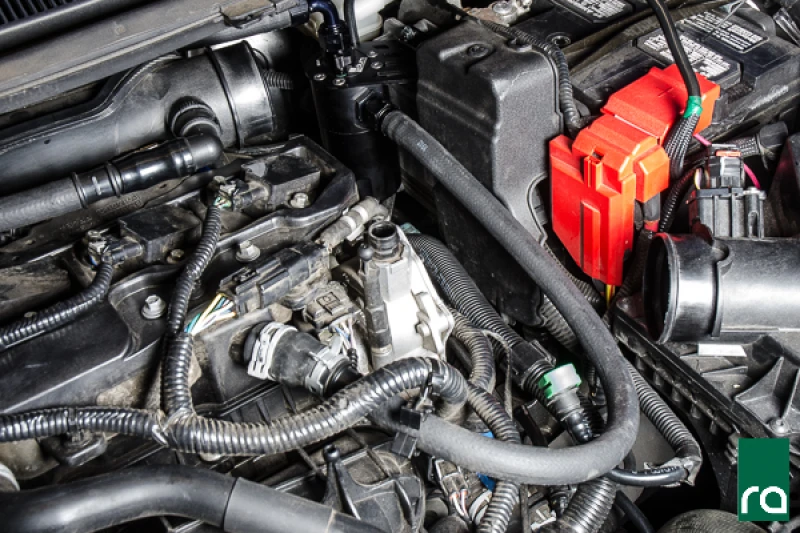 Radium Engineering Ford Fiesta ST Auffangbehälter-Kit Kurbelgehäuse Fluid Lock