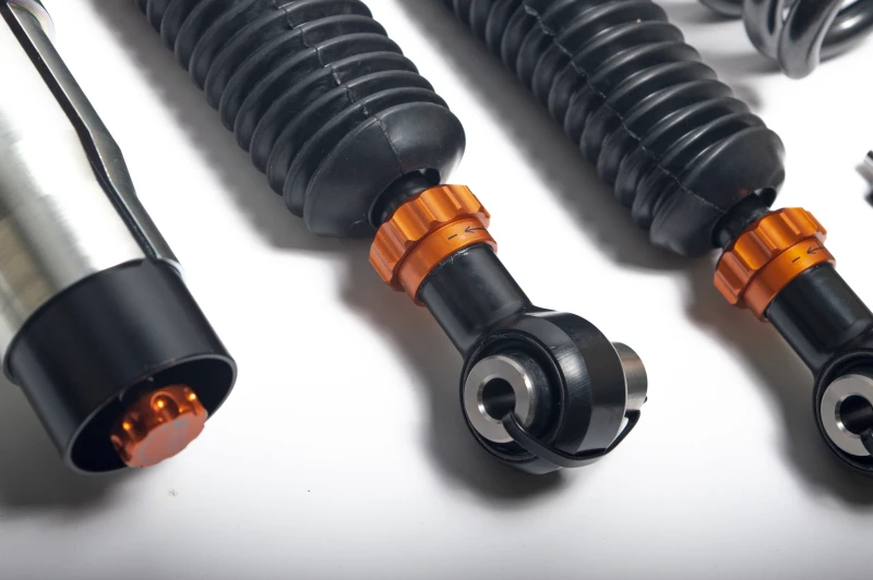 AST 2021+ BMW M3 G80 / M4 G82 5100 Street Series Coilovers (German: AST 2021+ BMW M3 G80 / M4 G82 5100 Straßen-Serie Coilovers)