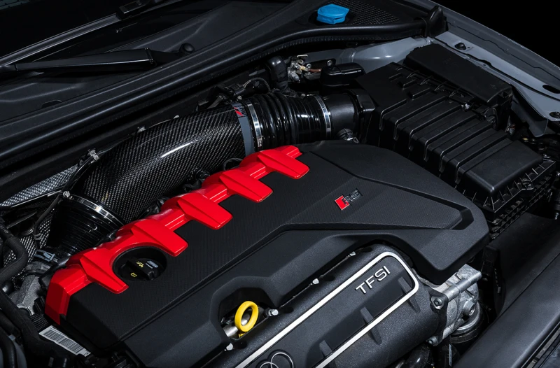 AWE Tuning Audi RS3 / TT RS S-FLO Geschlossene Carbon Fiber Ansaugung