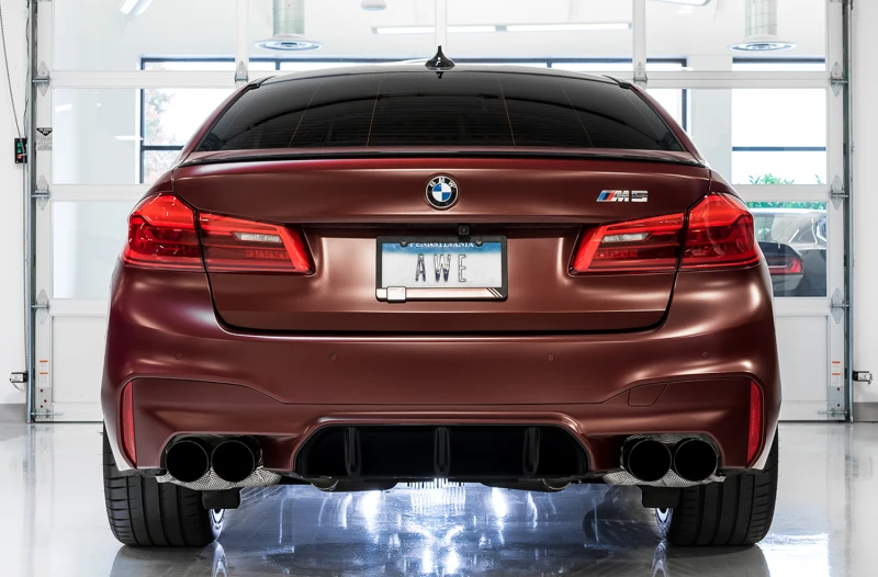 AWE Tuning 18-19 BMW F90 M5 SwitchPatch Kat-Back-Auspuff- Black Diamond-Tipps